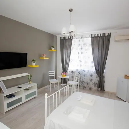 Studio Batiste Apartment Bucharest